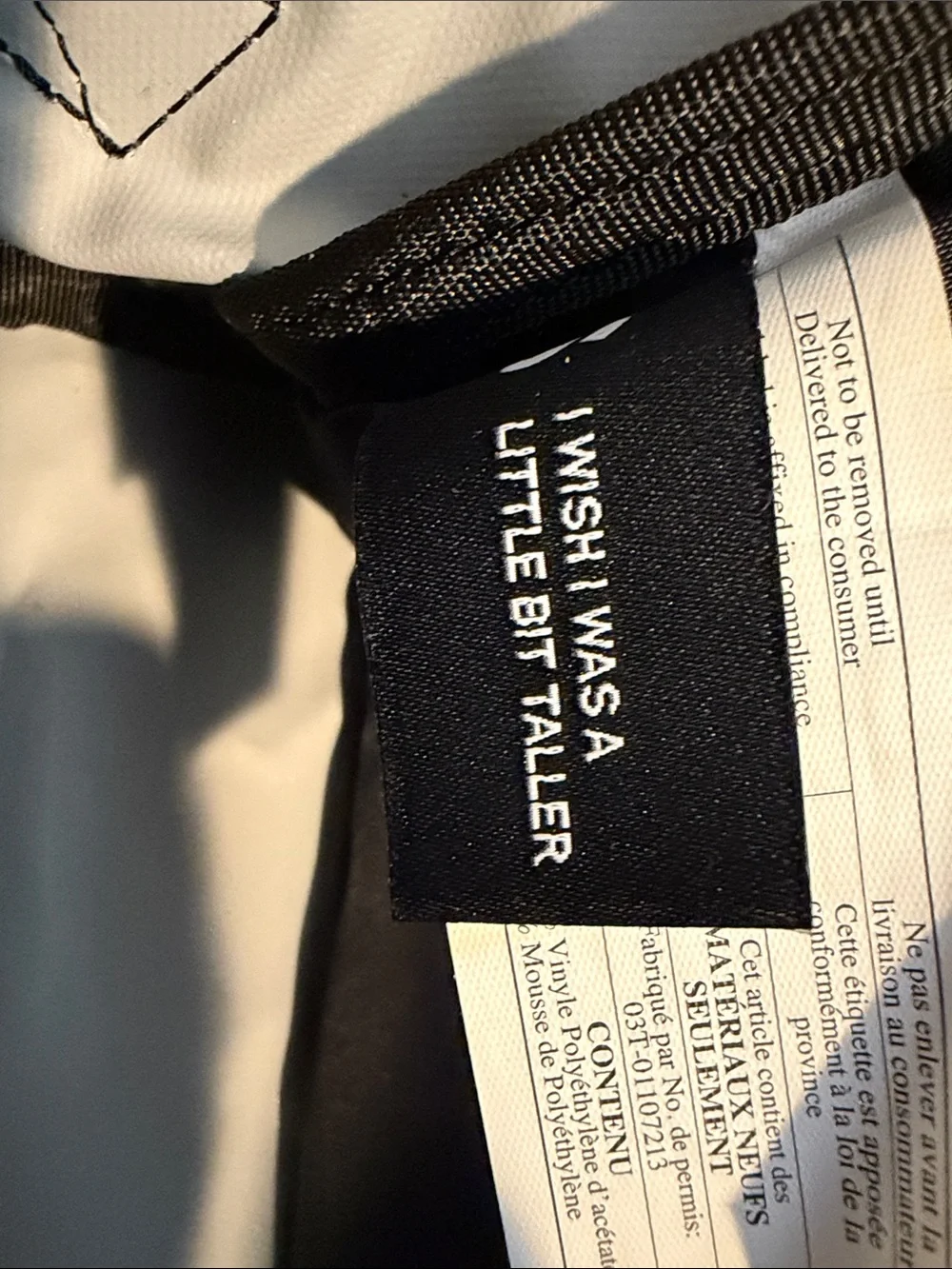 Timbuk2 Black Messenger Bag with Padded Shoulder Strap great size